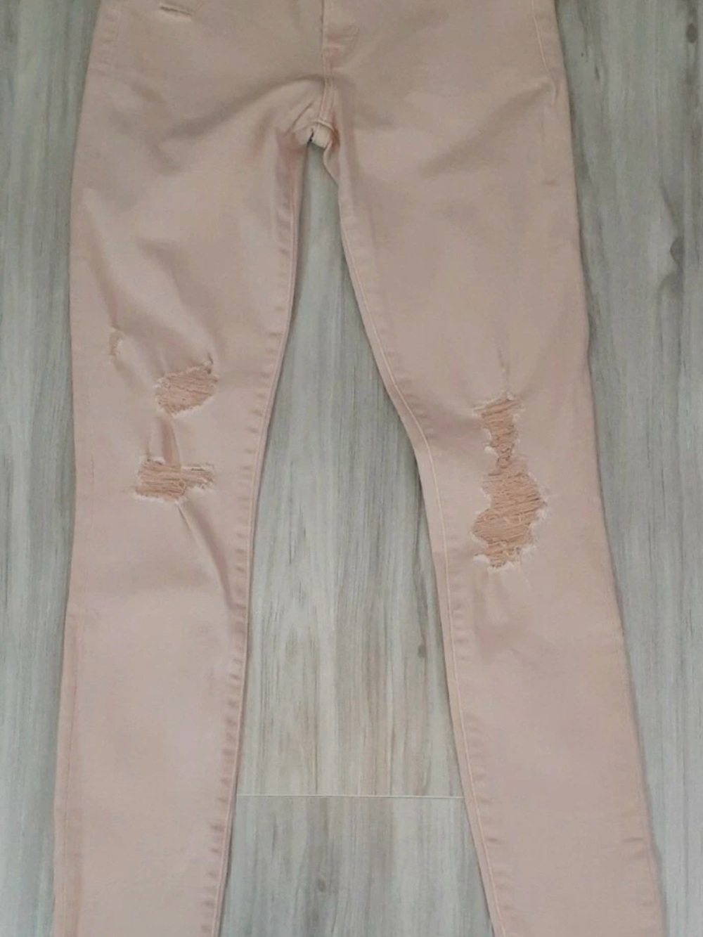 Abercrombie & Fitch Women's Skinny Ripped Jeans - Blush Pink